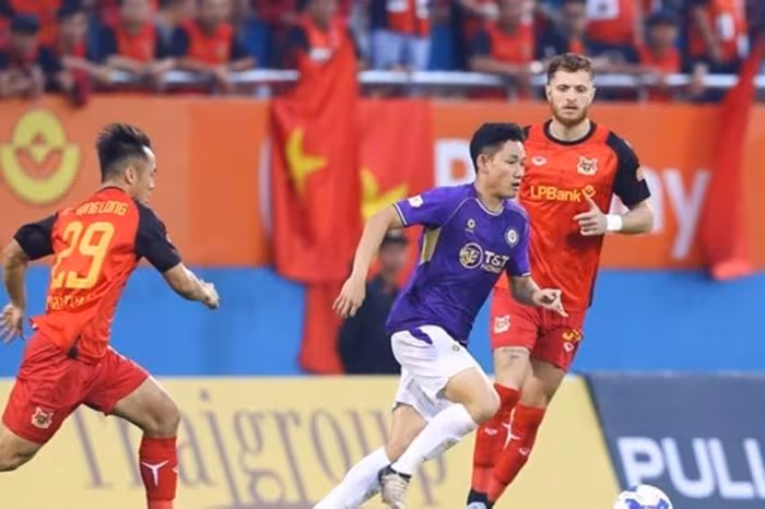 Hà Nội FC khuất phục Ninh Bình 3-2: Bản lĩnh ông lớn tại V-League