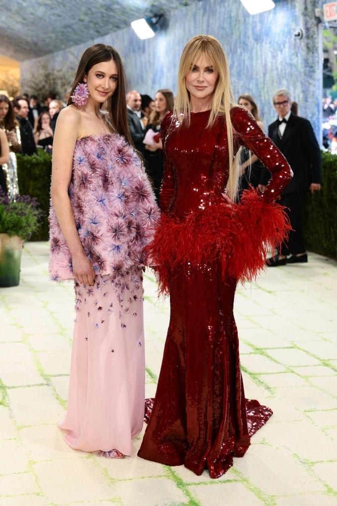 Vẻ đẹp vượt thời gian của Nicole Kidman tại thảm đỏ Met Gala 2026 minh chứng cho hiệu quả của lối sống cân bằng. Ảnh: Vogue