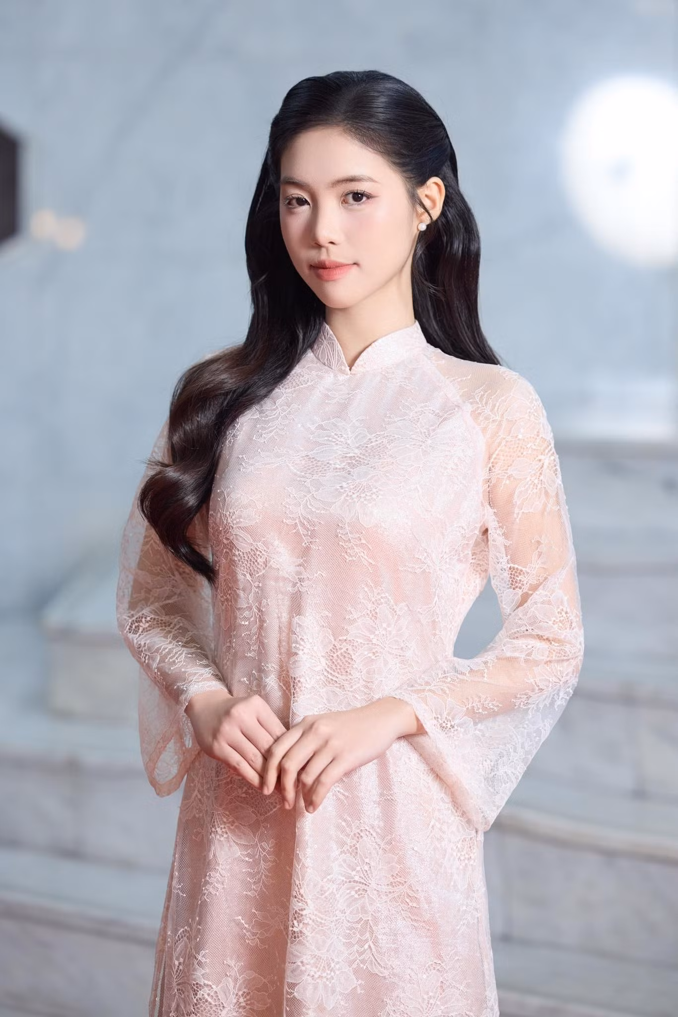 Vẻ đẹp rạng rỡ của Top 3 tại họp báo 2026