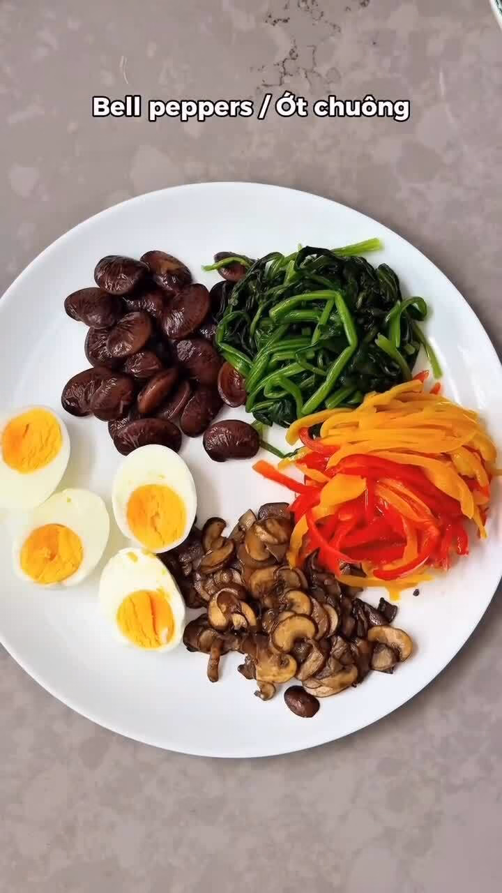 Bữa sáng giàu protein và chất xơ của Hoàng Thùy